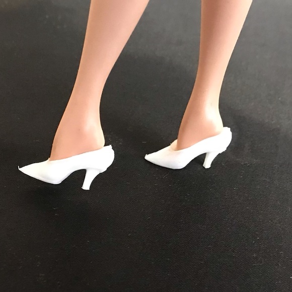 Vintage 3 Pairs Clone Barbie Closed Toe Heels HONG KONG - Picture 4 of 4